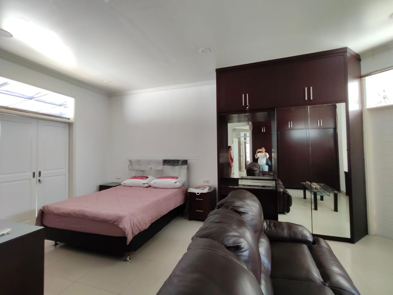 Rumah Disewakan di Cluster Taman Beverly Lippo Cikarang